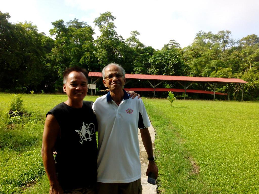 Mulu Village Exterior foto